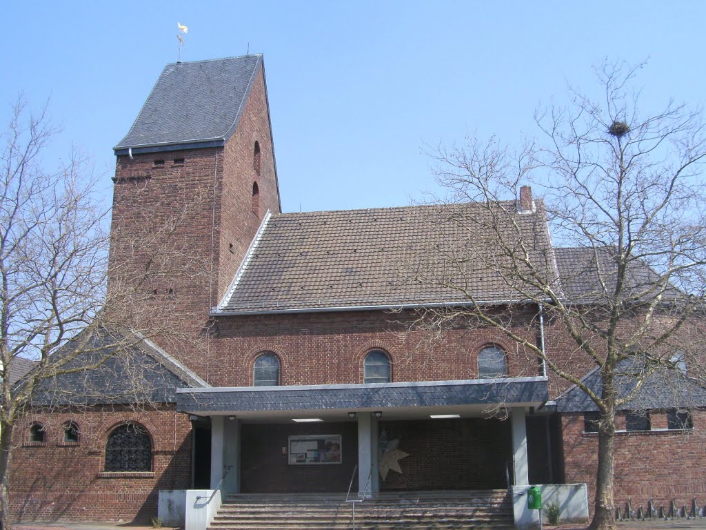 St Joseph in Köttingen by Peter Esser