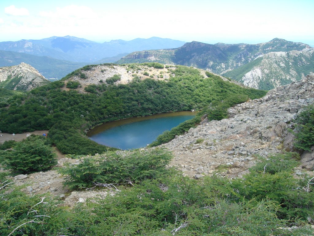 Laguna huemul by czanzil