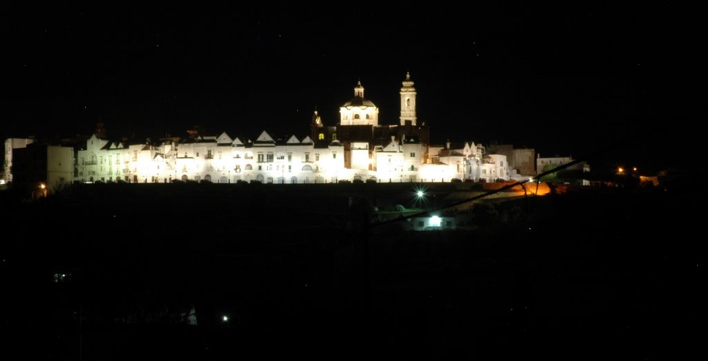 LOCOROTONDO BY NIGHT da via Martina Franca by volpe.gi