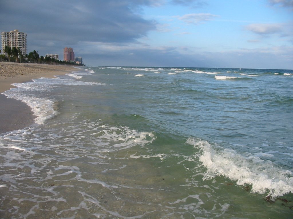 Ft. Lauderdale beach scene by Surmonk