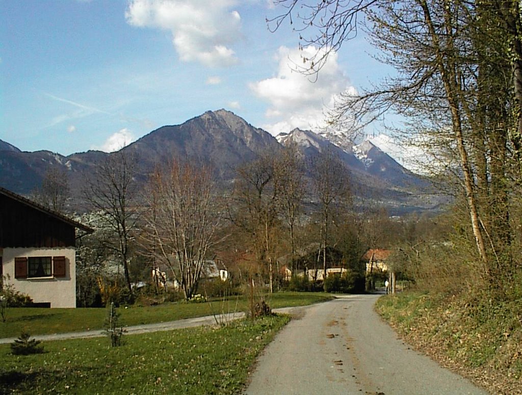 La Belle Etoile et le col de Tamié de Notre Dame des Millères by Jean-Louis Genevray