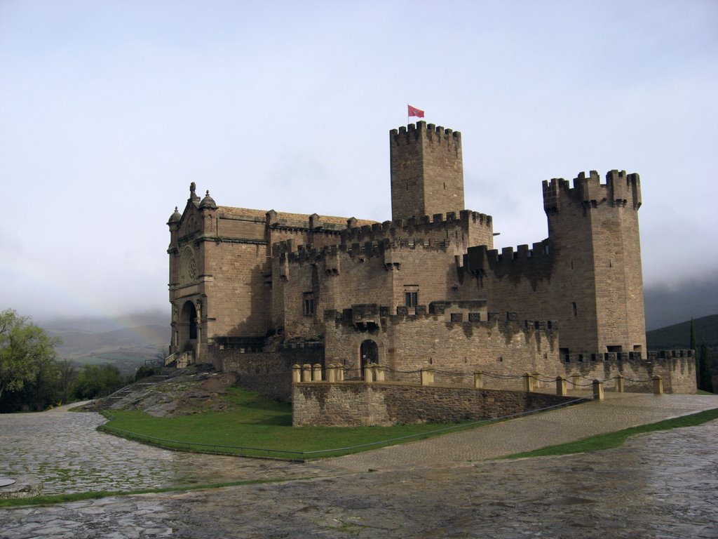 Castillo de Javier_(Navarra) by Silverolus