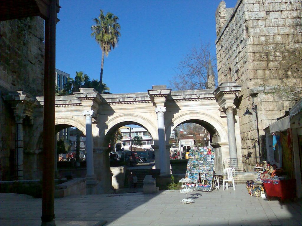 Hadrians Tor Antalya by edheu