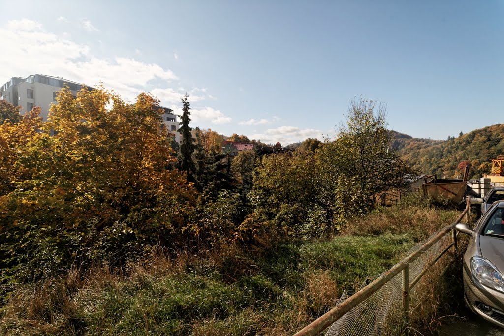 Karlovy Vary - Petřín - View SW by txllxt