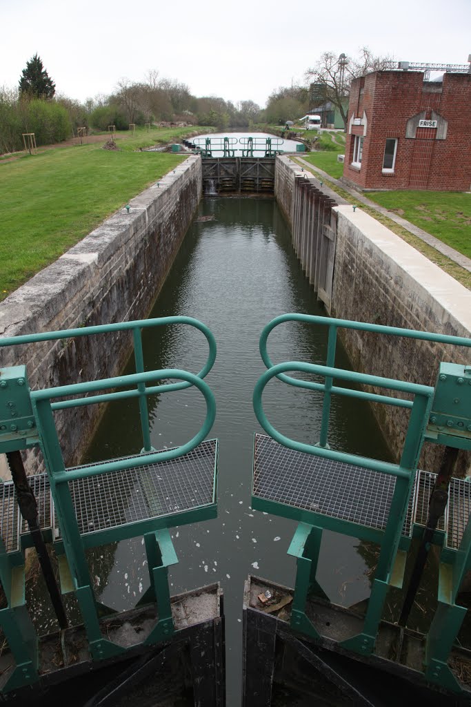 Canal de la Somme by www.binnenvaartinbeeld.com