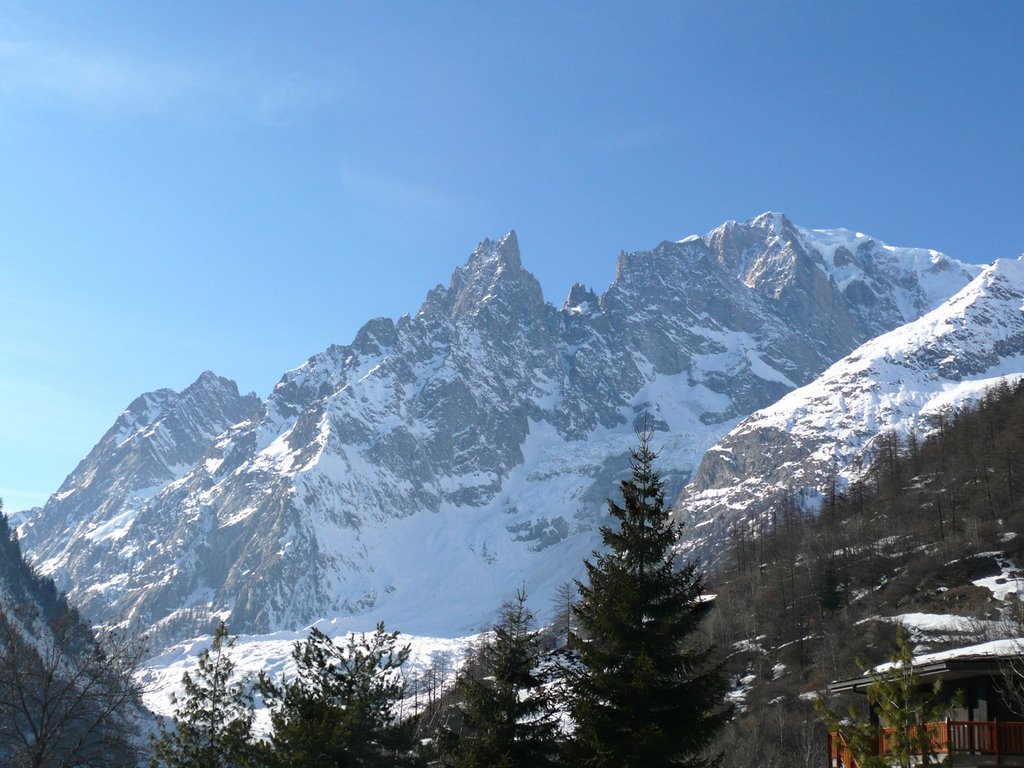 Courmayeur, massiccio del Bianco by Aldo Ferretto