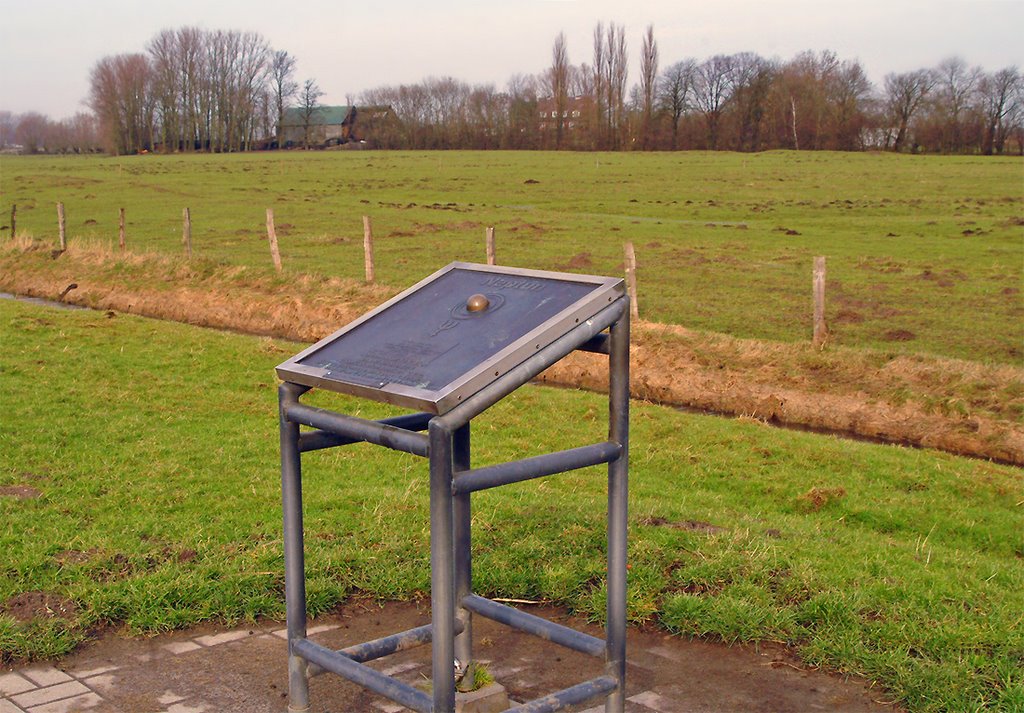 Tafel Neptun vom Planetenlehrpfad zwischen Wedel und Hetlingen by Juliane Herrmann