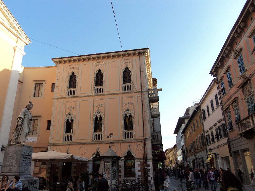 Piazza del Carmine e corso Italia by Geosergio