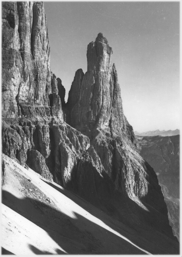 Gruppo Sella - Il Dente di Mezdi - 1953 by Roberto De Bernardi …