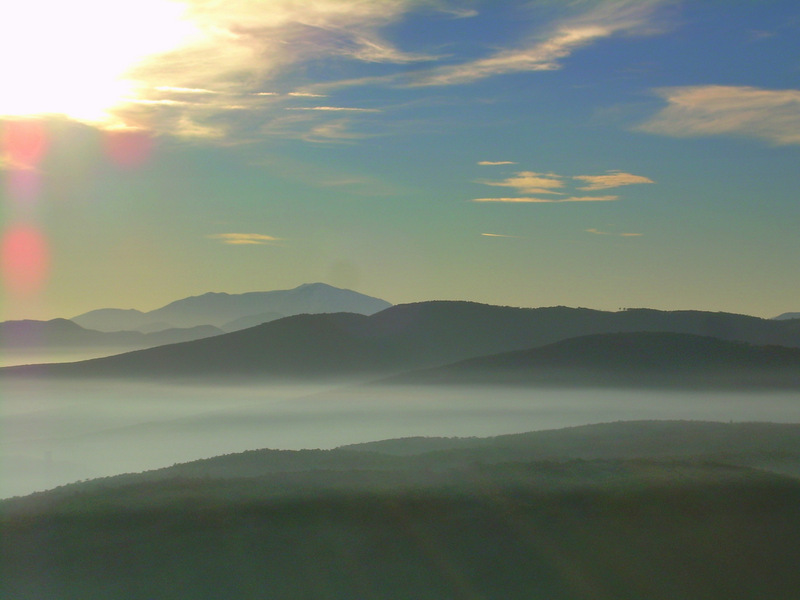 Nochmal der Horizont (v.l.n.r.): Vordere Mandling, Krummbachstein, Schneeberg, Sooßer Lindkogel, Hochwald by fuzzy_von_steyr