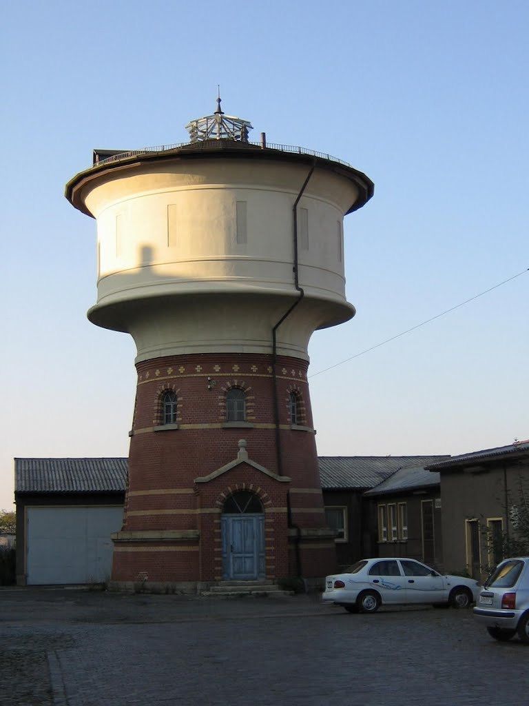 ARNSTADT, Wasserturm am Bahnhof by cpruessner