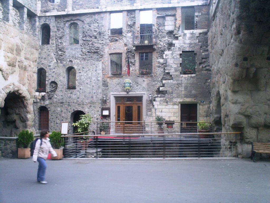 POARTA PRETORIANA AOSTA by hgafita