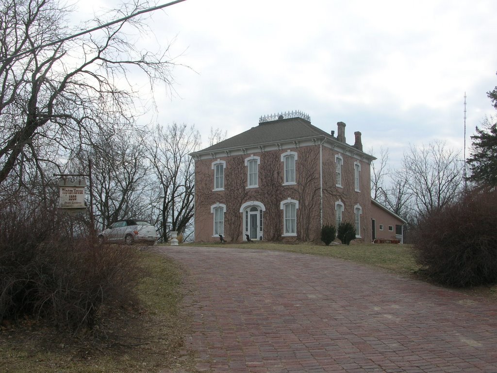 Tipton House (1869) in the winter by MaxFarrar