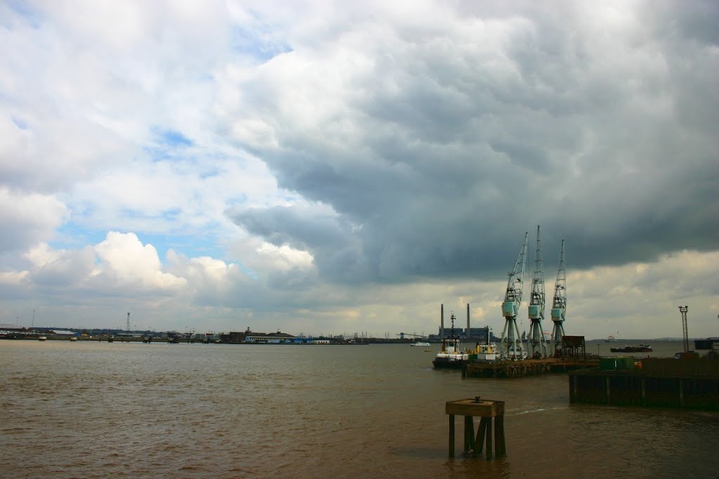 Cloudy over Gravesend by michael1234523