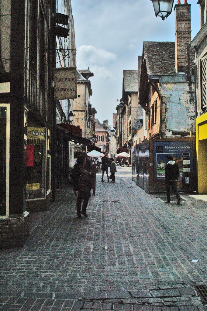 Street in Troyes by Jamabo