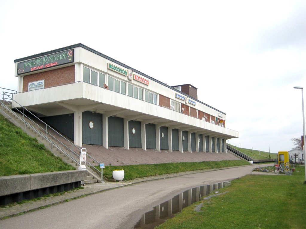 Cuxhaven-Altenbruch / Strandhaus Altenbruch mit Pizzeria-Cafe "Panorama" by Robert-68