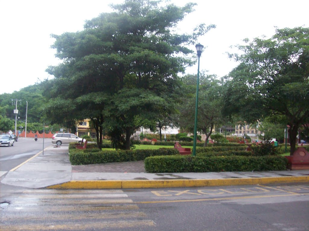 Centro de Huatulco, by carlos julian