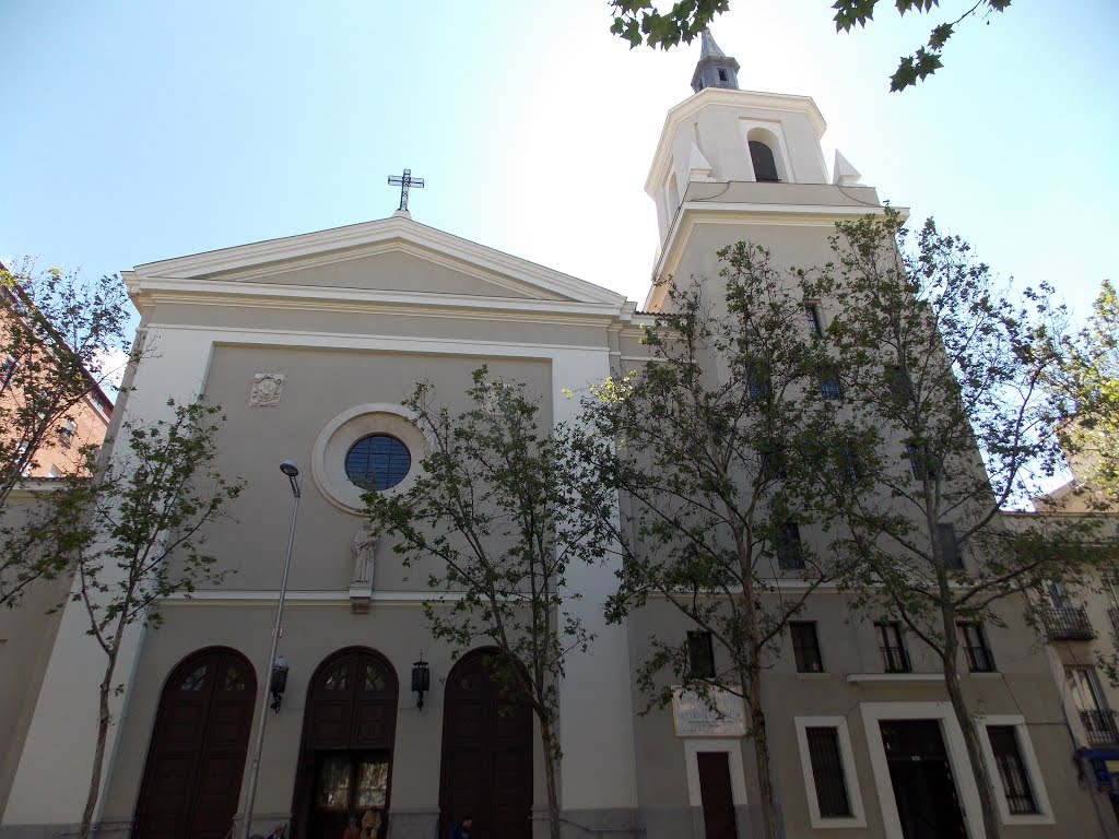 Iglesia de San Antonio , Madrid, España.( Estepa32). by Estepa32