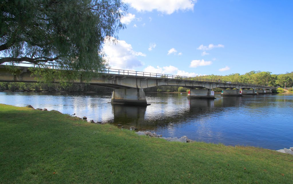 Nelligen Bridge by Roger Powell