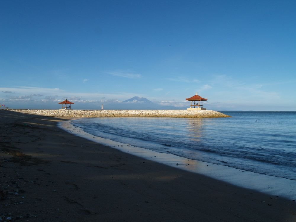 Mt. Agung from Sanur Beach by remco@wijnings.com