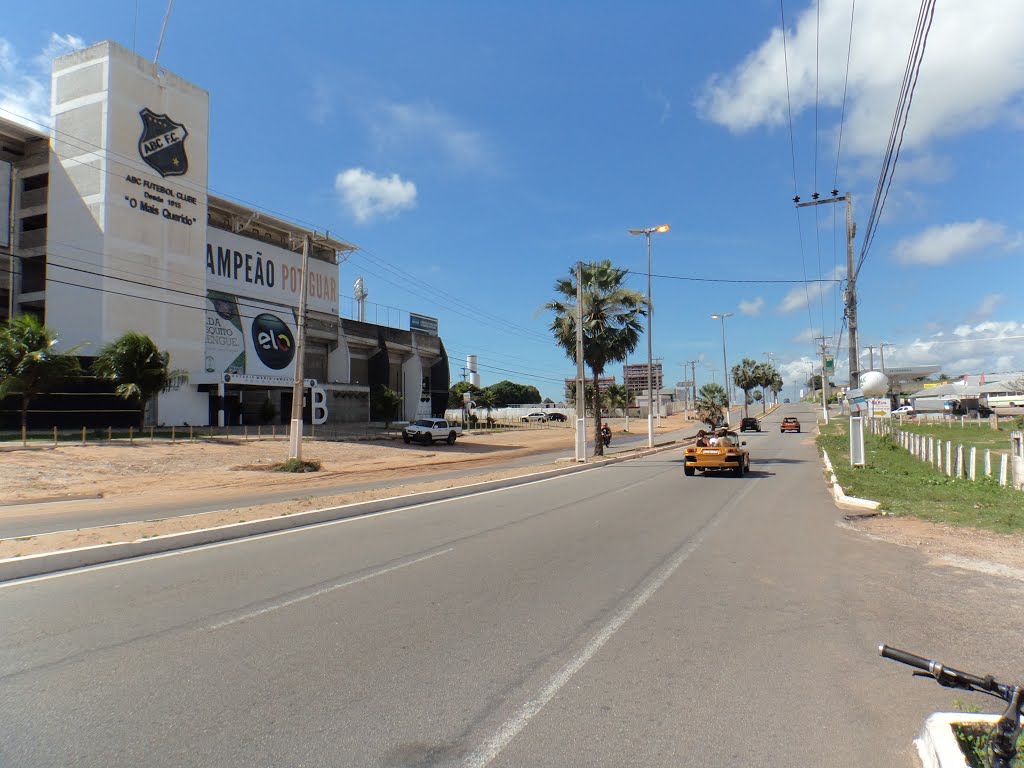 Av. Praia de Pirangi. (Rota do Sol). by Dedé de Zé Luca