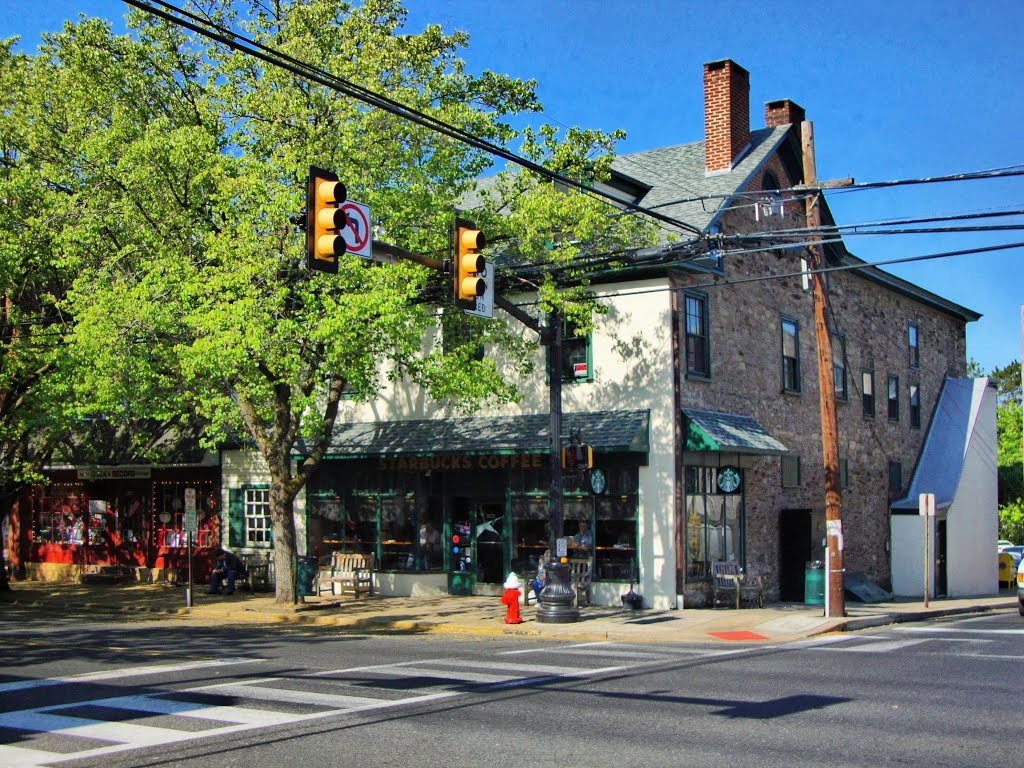 Starbucks in Newtown, Pa by Bill Somogyi