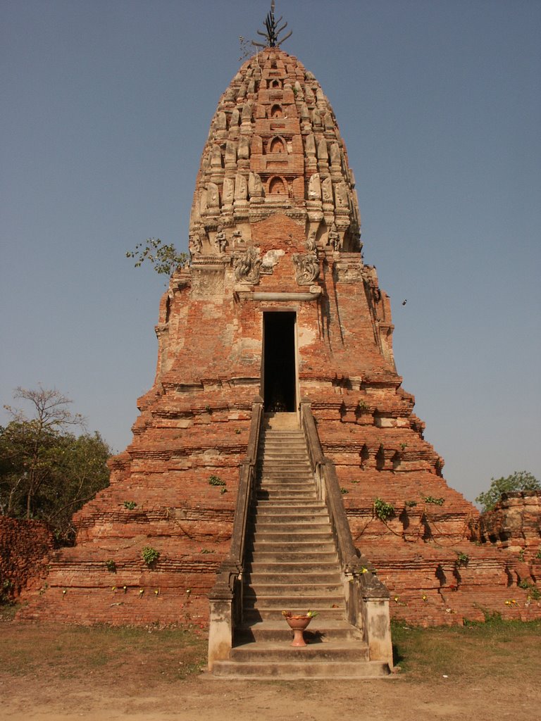 Wat Phrasrirattana Mahathat in Suphanburi by www.khmer-search.de