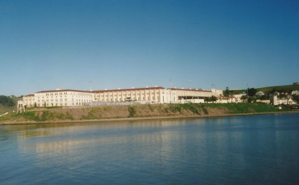 San Quentin State Prison by maul_cl