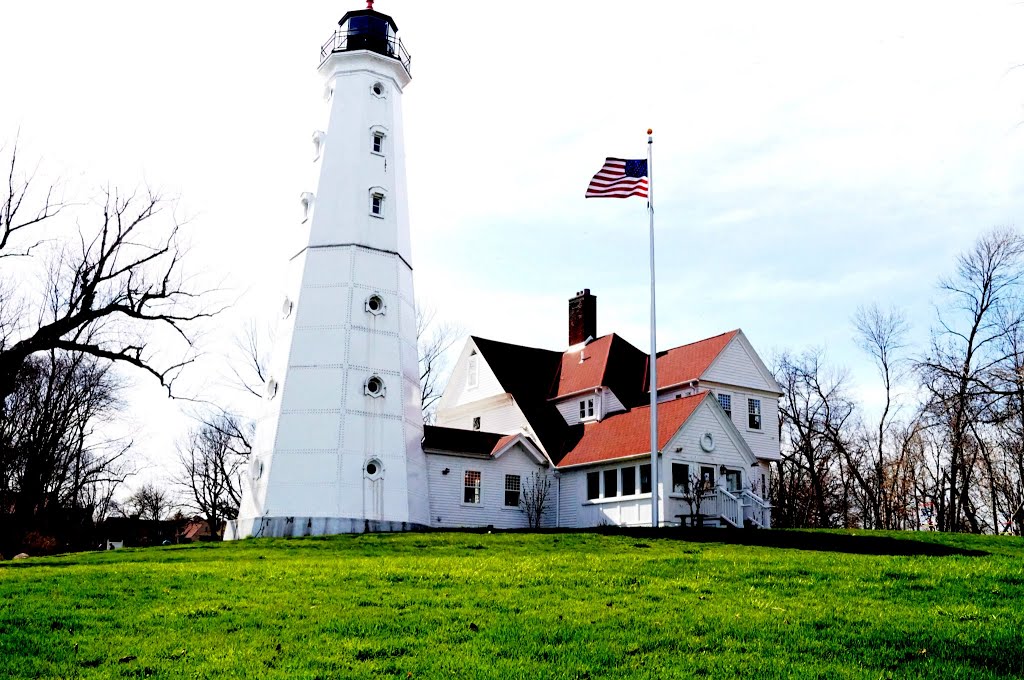 North Point Lighthouse by Erik Wanta