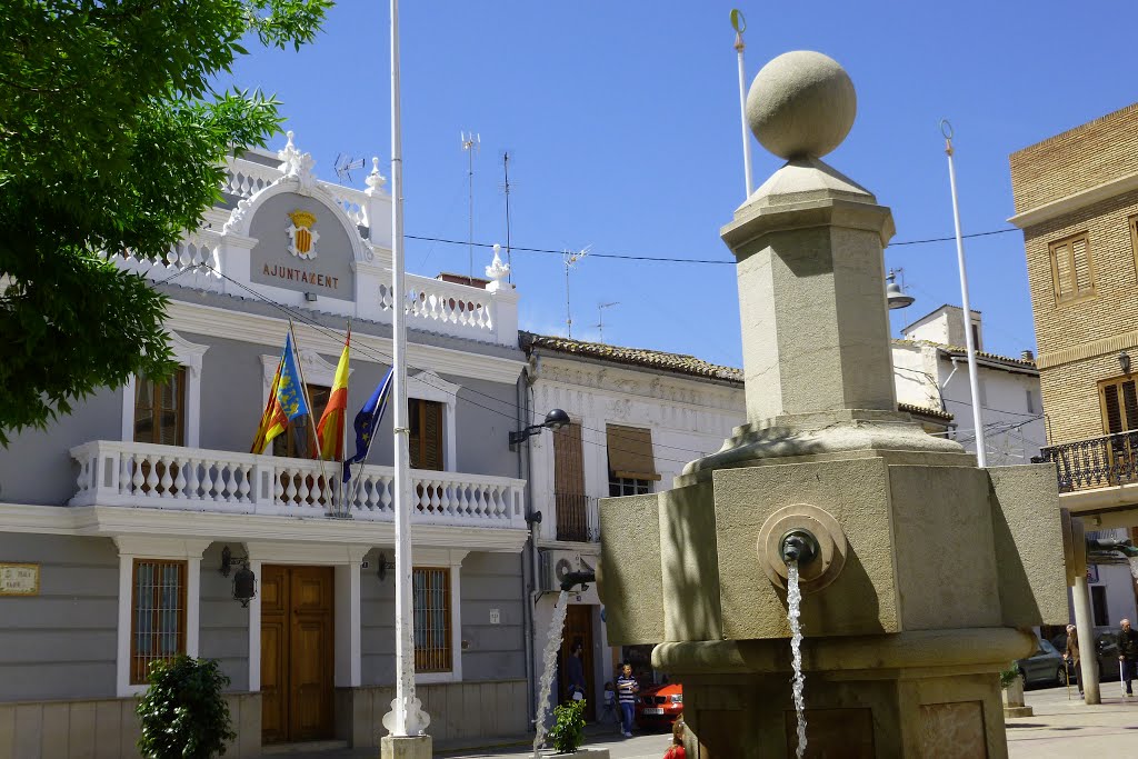 Font de la Plaça Major by marathoniano