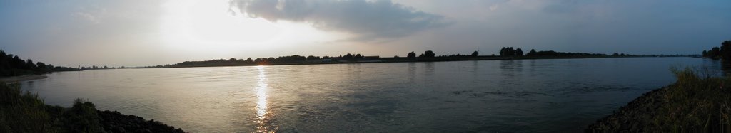 Elbe bei Umland - Drage by L.Wreide