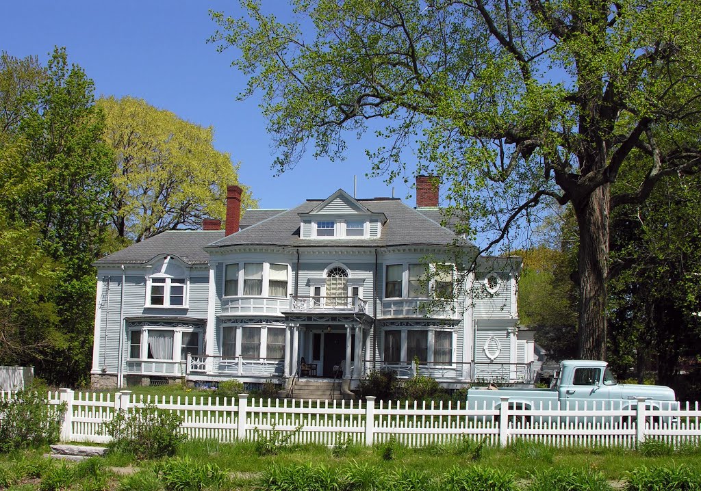 Newton Corner Victorian, Colonial Revival, 1890s-1900s by David Coviello