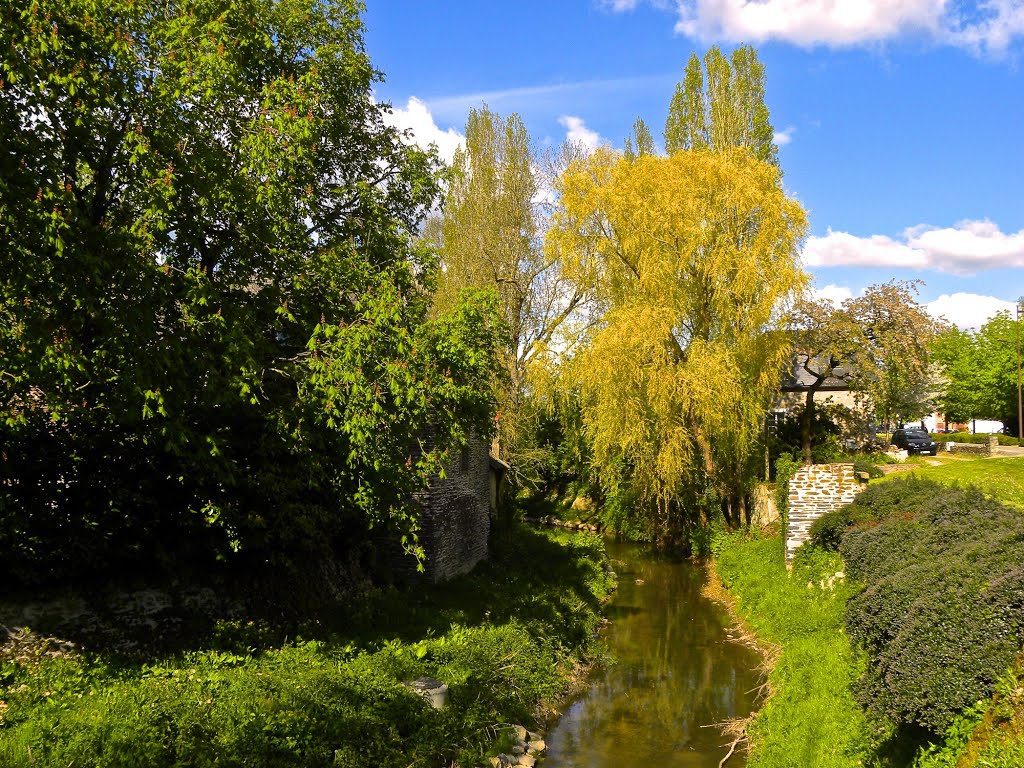 Kastell-Geron - Bro Roazhon - Breizh Uhel by Franc Bardou