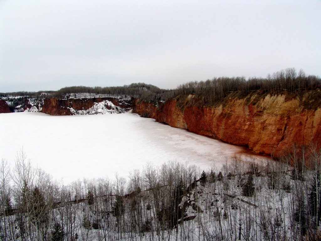 Hawkins Mine in Winter by cialome