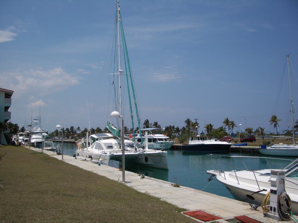 La Habana Cuba Marina Hemingway by © xeima