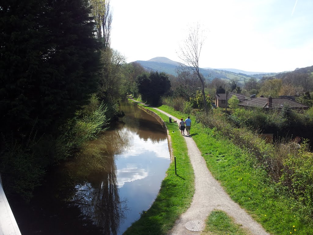 Canal llyngynidr by litoblues