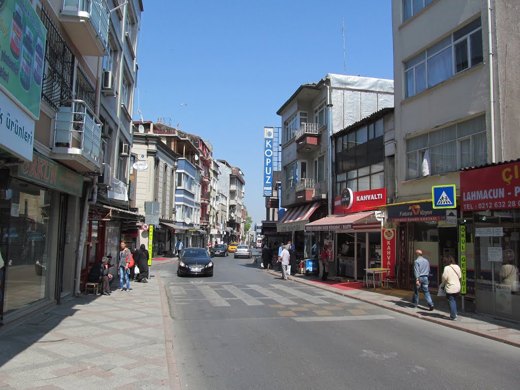 Koca Mustafapaşa Street by i.bulyha