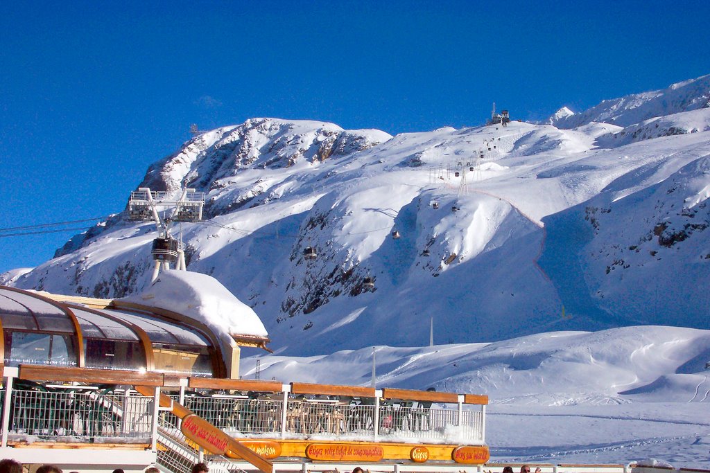 Pic Blanc 3330m & Clocher de Macle 2800m. by Jean THIERS