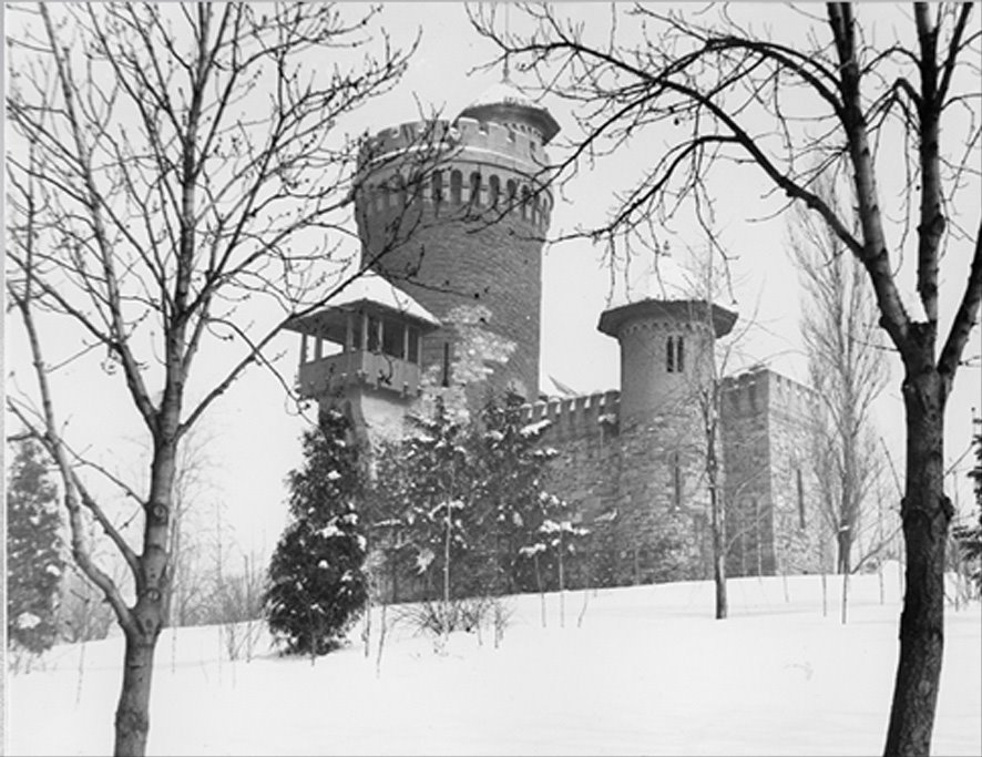 Old Bucharest - Castelul Tepes in Carol Park by oldies_but_goldies