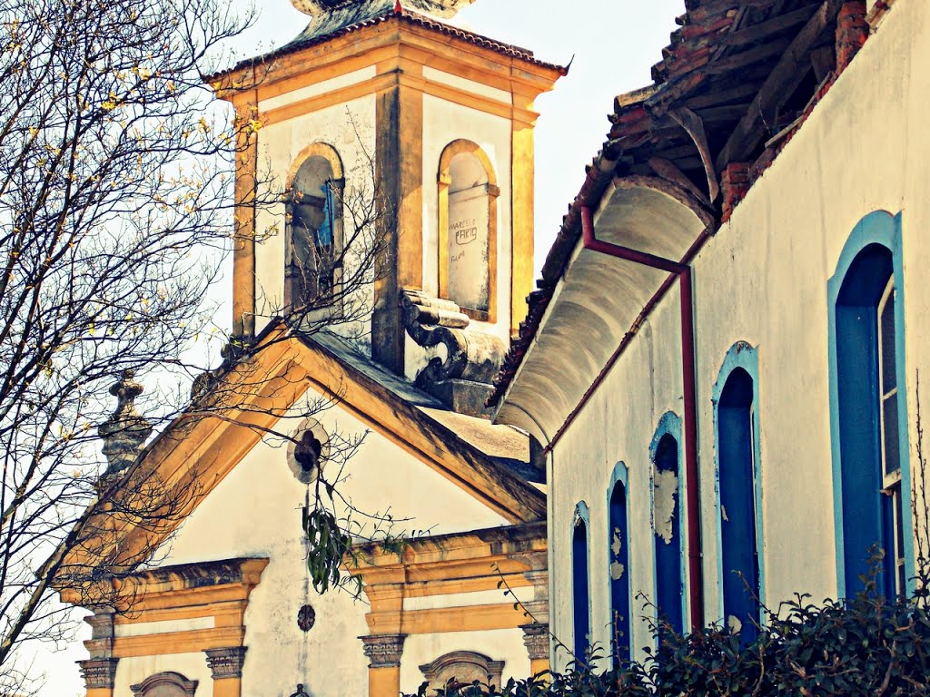 Mercês de Cima - Ouro Preto by Gui Torres