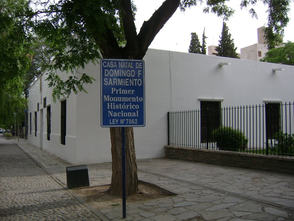 Casa natal de D.F. Sarmiento by SJ Gutiérrez