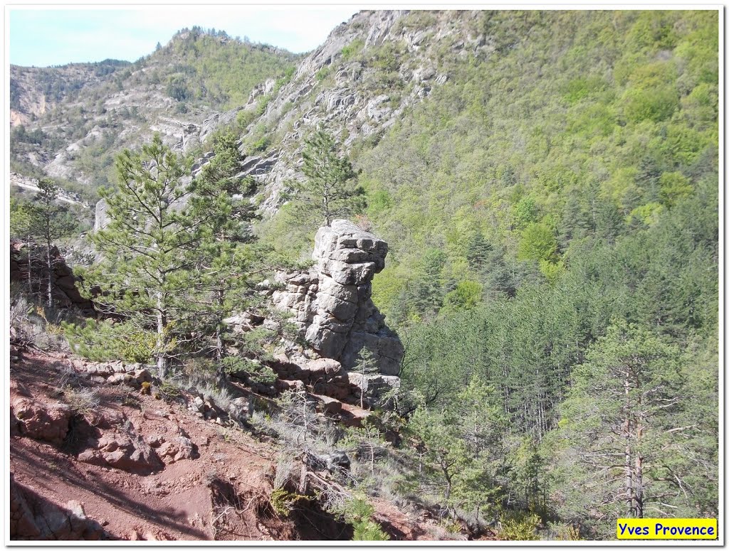 Randonnée - Pique-nique - Le vieil Esclangon by Yves en Provence