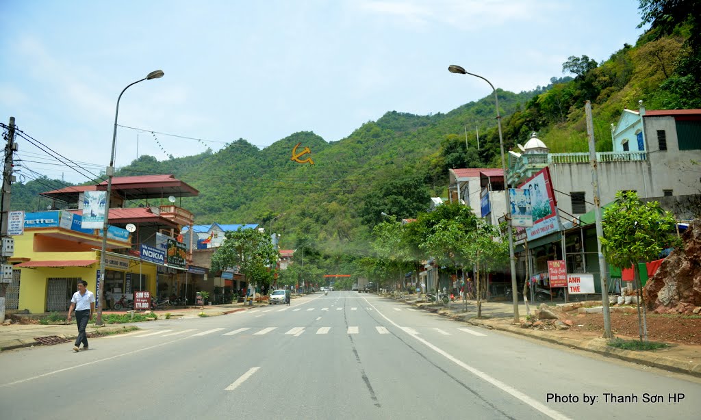 Phong cảnh tt. Mộc Châu, Sơn La by Thanh Sơn HP