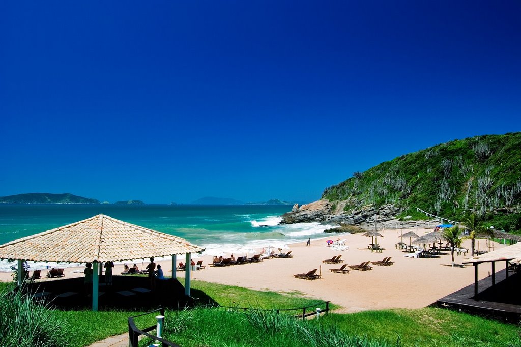 Praia Caravelas - Búzios by Fernando Pinheiro