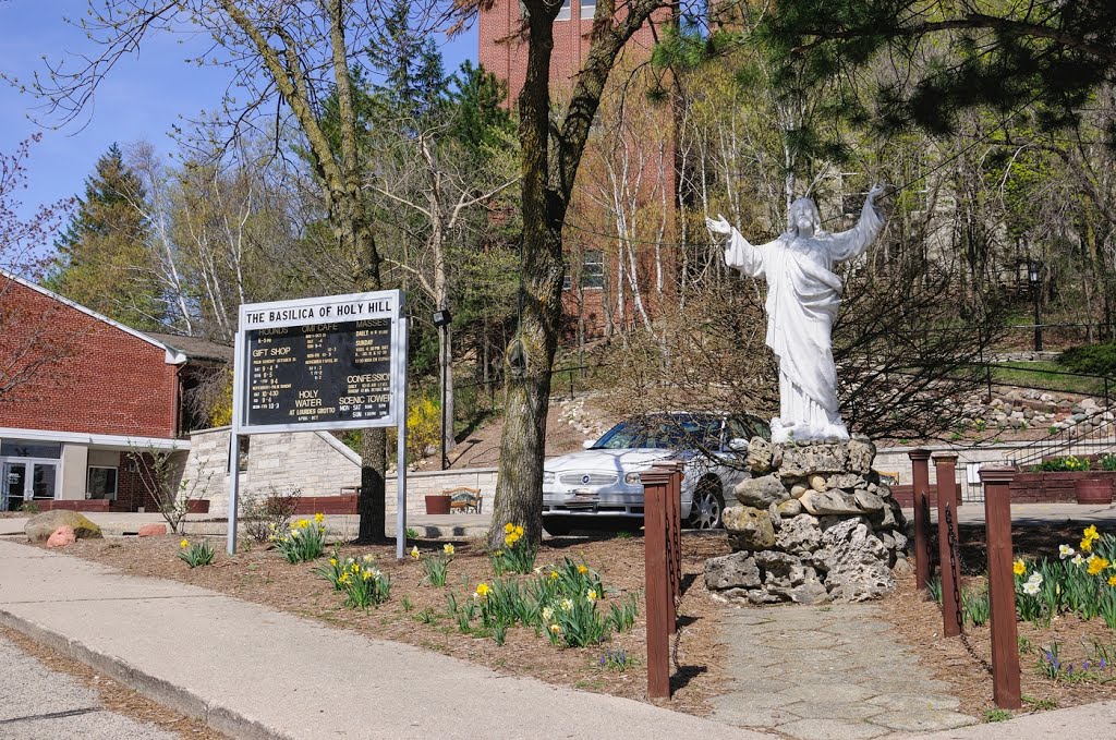 Holy Hill Basilica and National Shrine mass schedule by D200DX