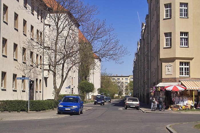 Mascovstrasse in Leipzig Anger-Crottendorf by Frank Zoller