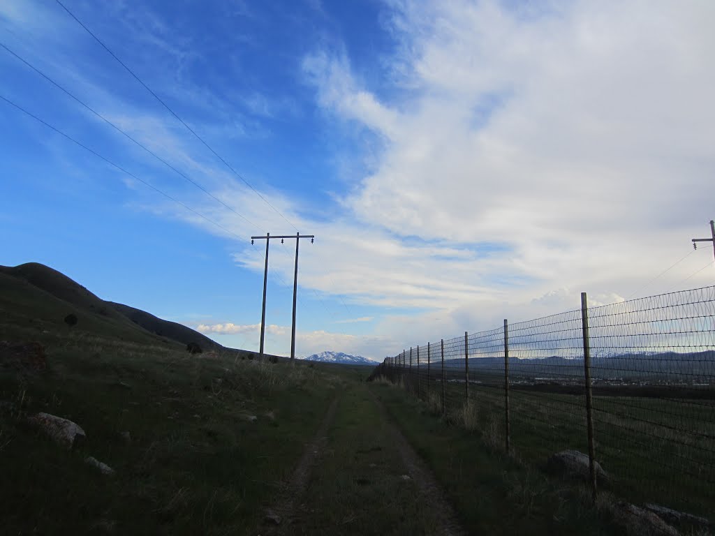 Fence line trail near Blacksmith Fork by JCO96