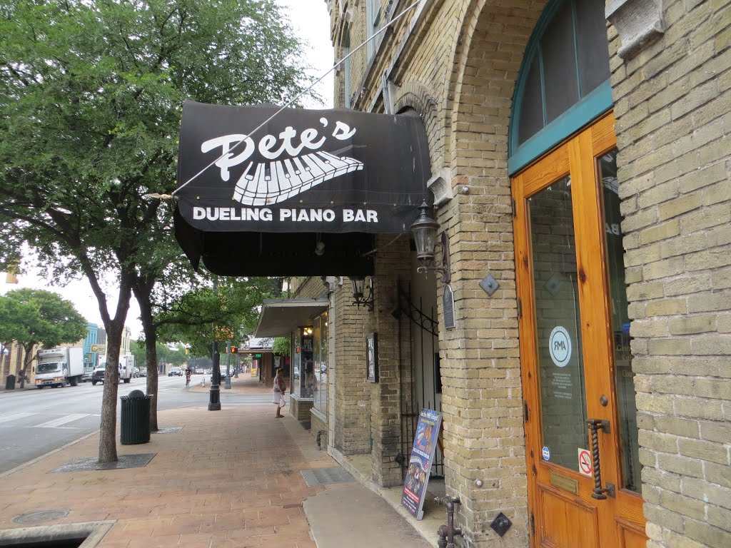 Pete's Dueling Piano Bar, Downtown Austin Texas by G.C. Lawson