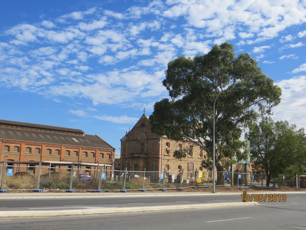 Kilburn SA 5084, Australia by Peter John Tate