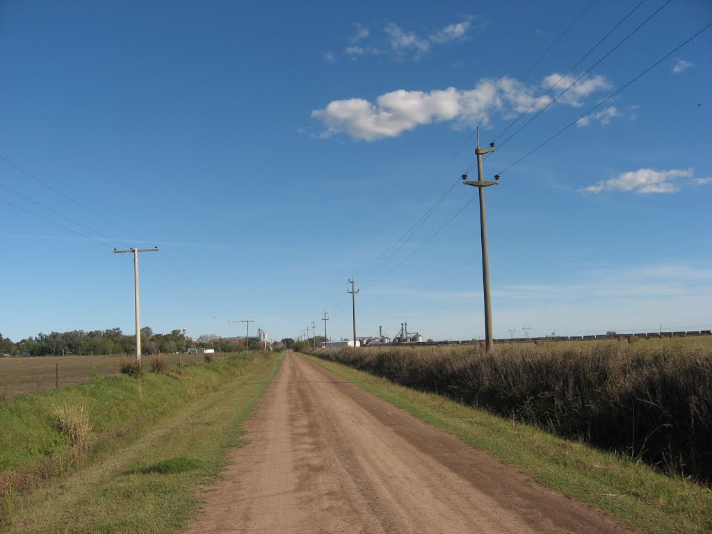 HACIA ALDAO POR CAMINO DE TIERRA Y DESDE EL NORTE by valdopoché